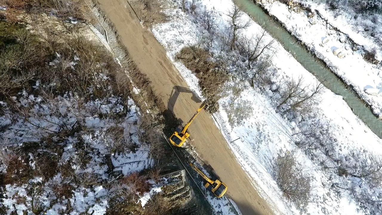 В Азербайджане реконструируется одна из важных региональных автодорог