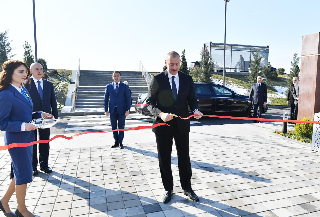 Президент Ильхам Алиев принял участие в церемонии открытия центра ASAN xidmət в Кюрдамире