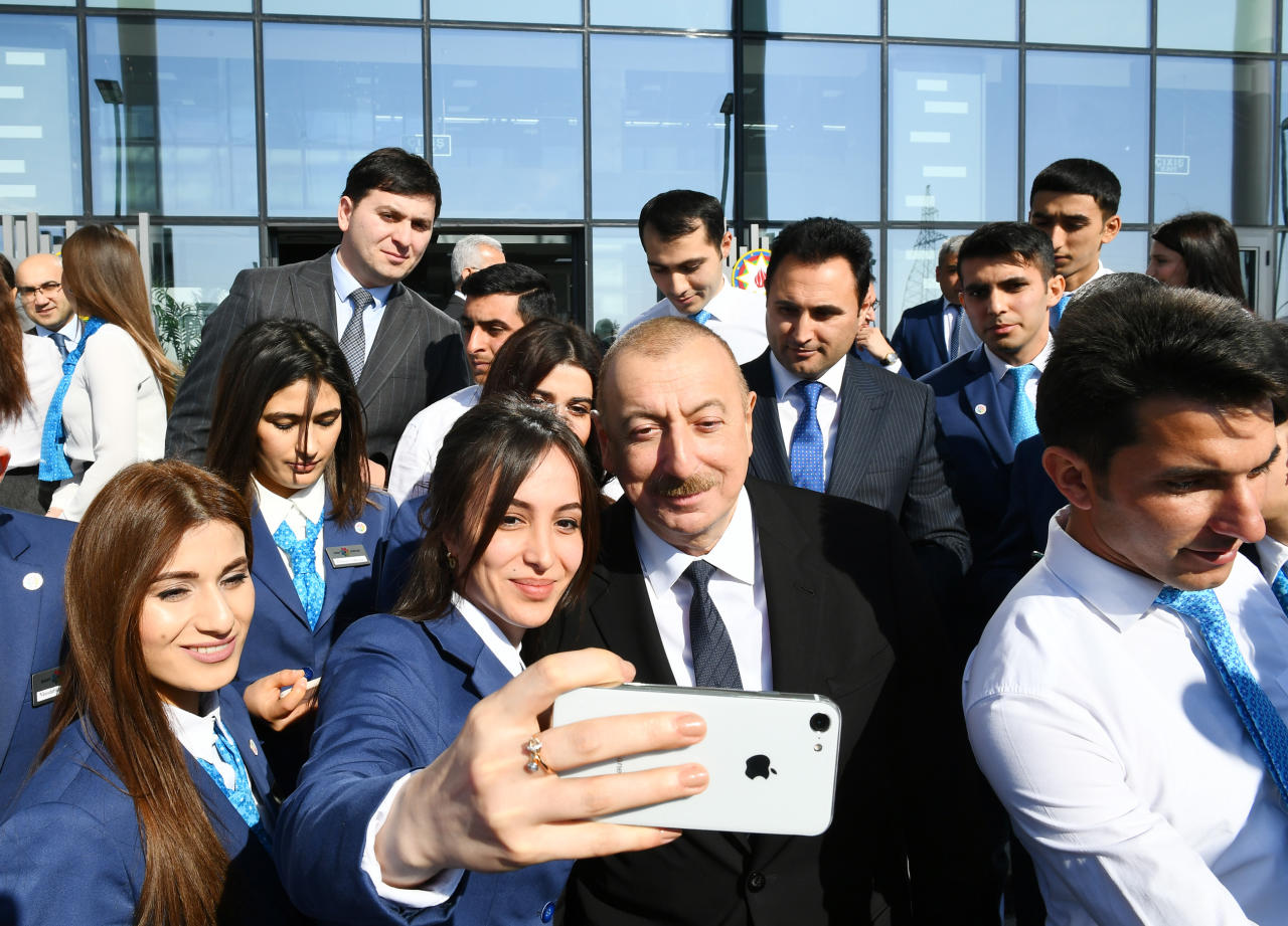 Президент Ильхам Алиев принял участие в церемонии открытия центра ASAN xidmət в Кюрдамире