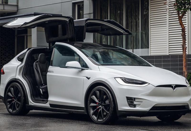 Tesla отзовет более 3 тыс. электромобилей Model X в Китае