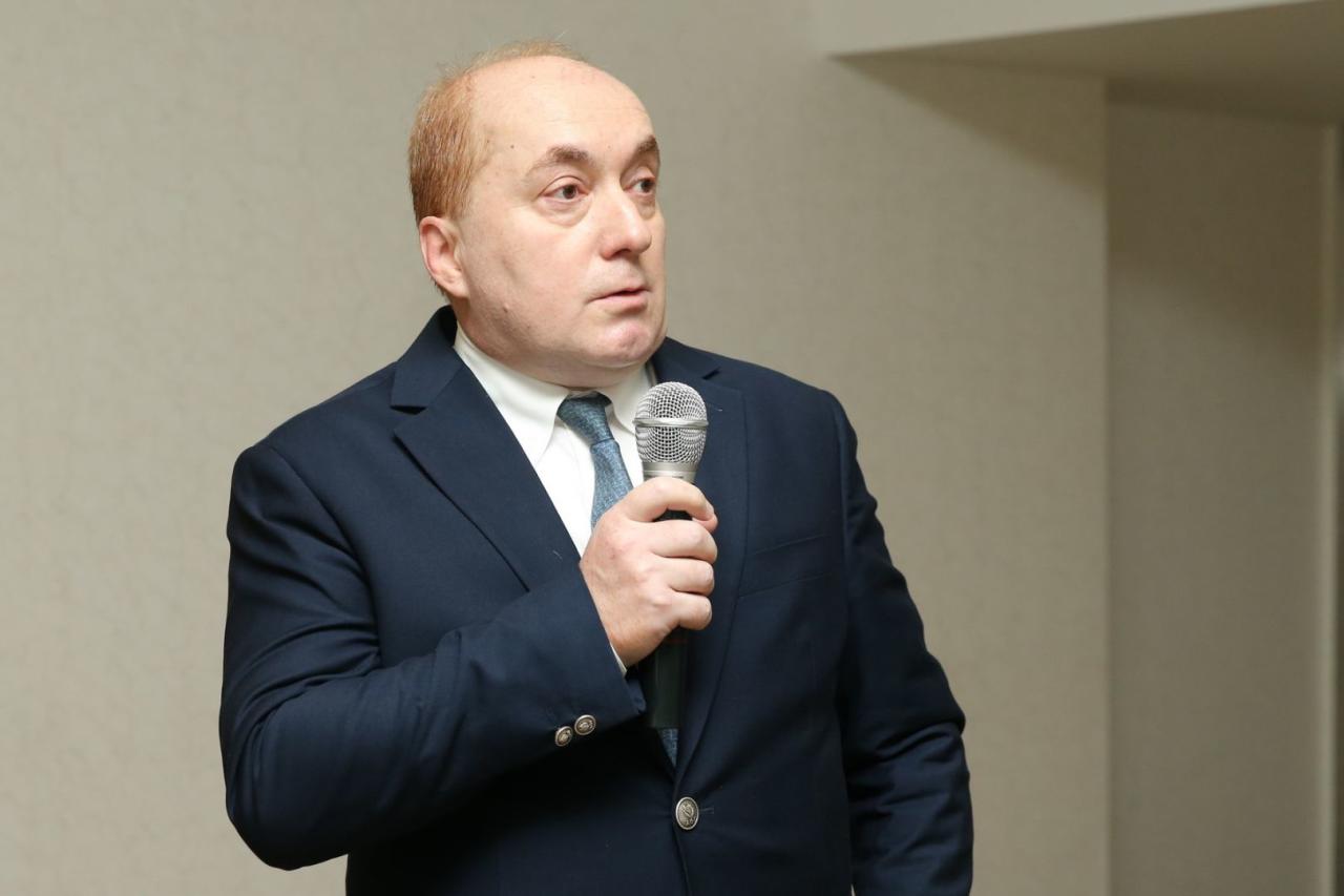 В Баку состоялась встреча делегаций Кубка мира по прыжкам на батуте и акробатической дорожке