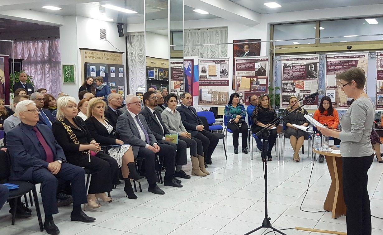 В Баку открылась выставка "Пакт Рериха – мир через культуру"