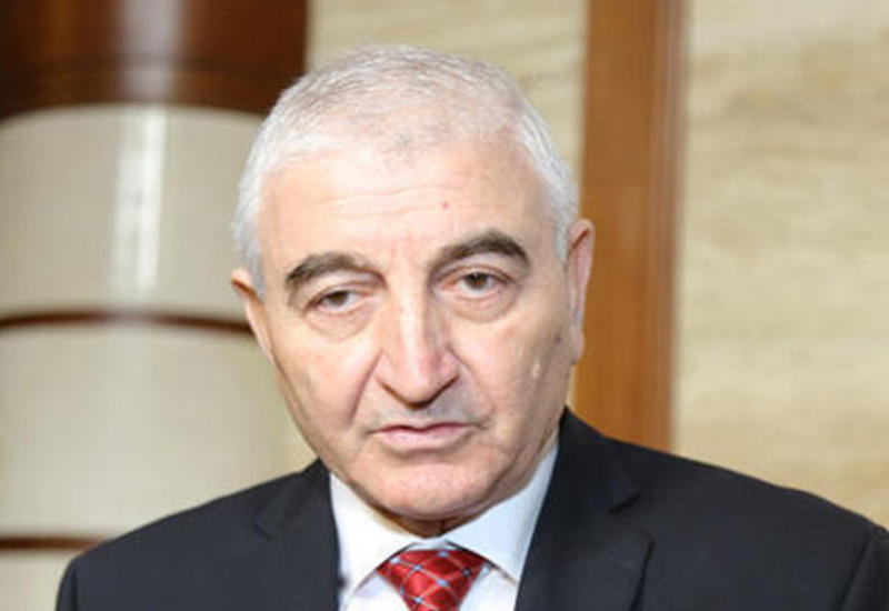 ЦИК Азербайджана: Обращения в связи с нарушениями на участках должны быть отправлены в ОИК