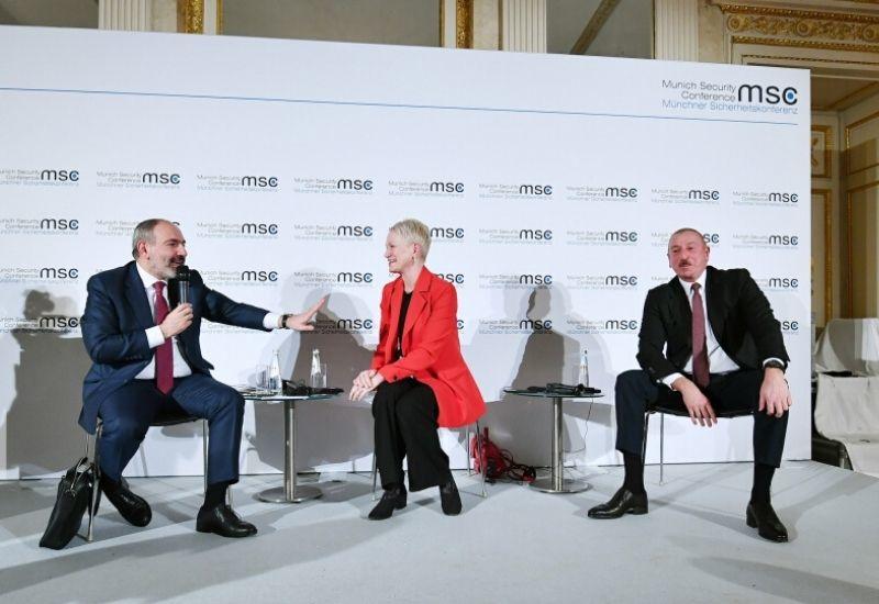 "Армяне и ... армяне?" - Ироничная реплика Пашиняну от Президента Ильхама Алиева