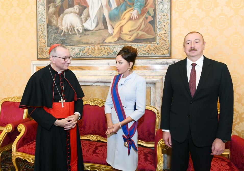 Президент Ильхам Алиев и Первая леди Мехрибан Алиева встретились в Ватикане с государственным секретарем Святого Престола