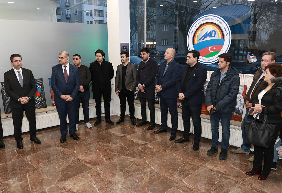Berlində Xocalı soyqırımına həsr olunmuş sərgi təşkil edilib
