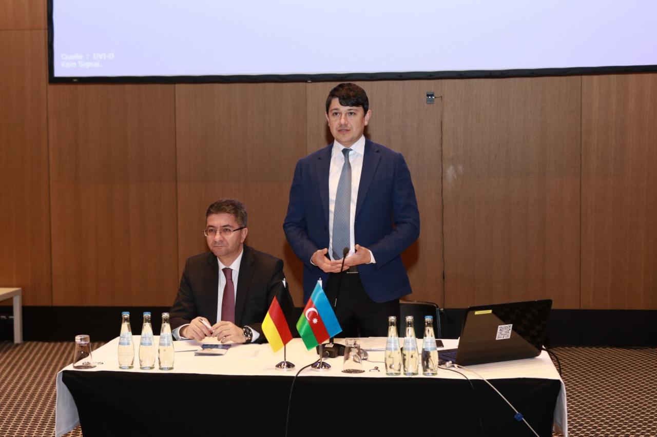 Berlində dünyanın müxtəlif ölkələrində yaşayan azərbaycanlılarla görüş keçirilib