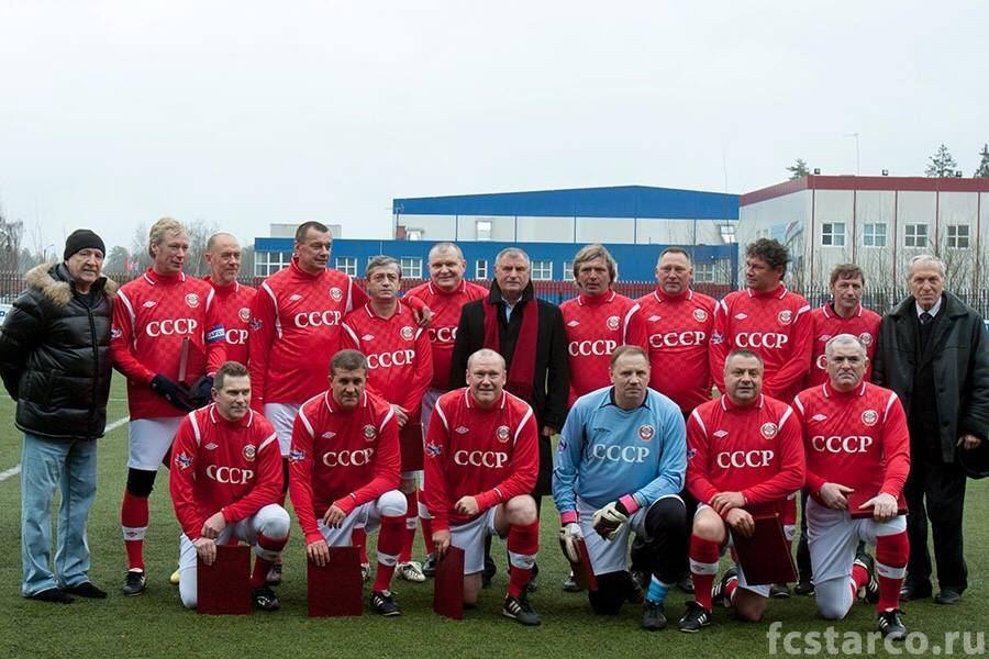 Сегодня легенда азербайджанского футбола Игорь Пономарев отмечает 60-летие