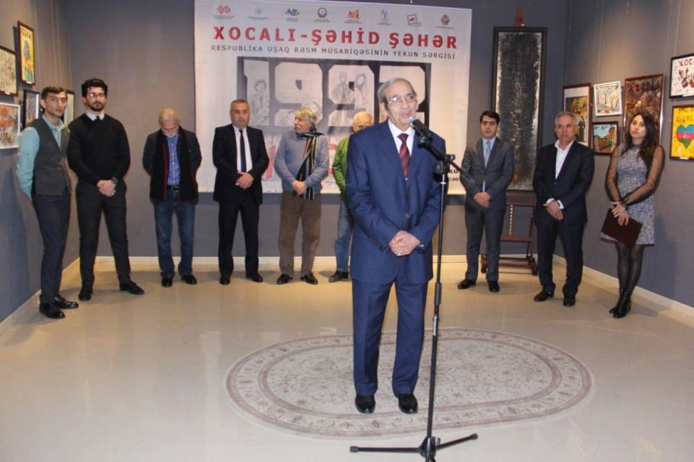 В Баку прошла выставка "Xocalı - Şəhid şəhər"