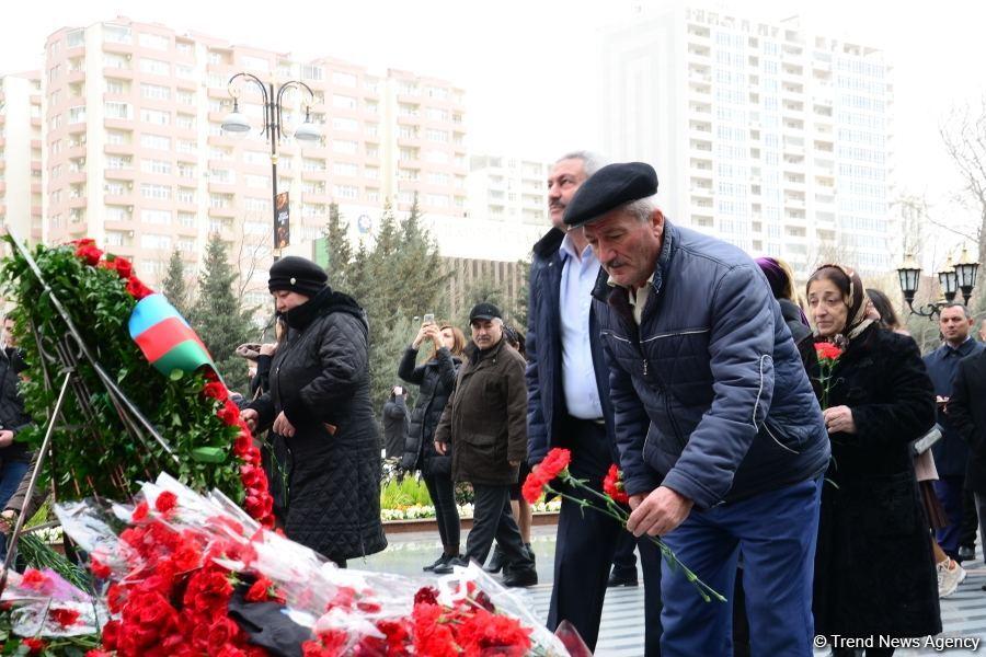 Общественность Азербайджана чтит память жертв Ходжалинского геноцида
