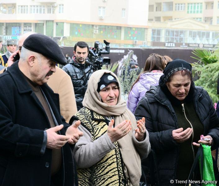 Общественность Азербайджана чтит память жертв Ходжалинского геноцида