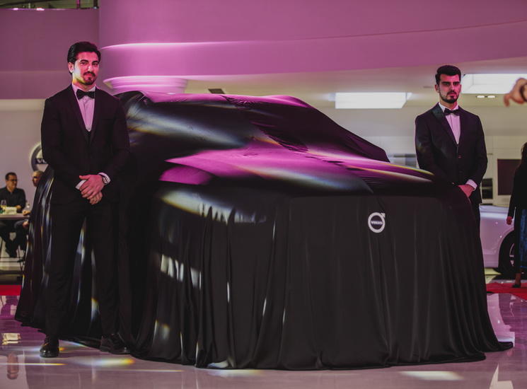 “Volvo Cars Azərbaycan” yeni modeli - PLUG-IN HYBRID-i təqdim etdi!