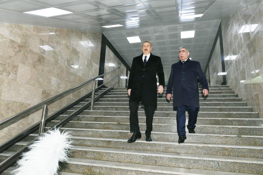 Президент Ильхам Алиев принял участие в открытии подземного пешеходного перехода на пересечении проспекта Гейдара Алиева и улицы Зеки Мамедова