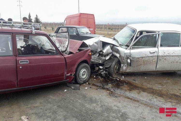 Тяжелое ДТП в Гёйгеле, есть погибший и пострадавшие