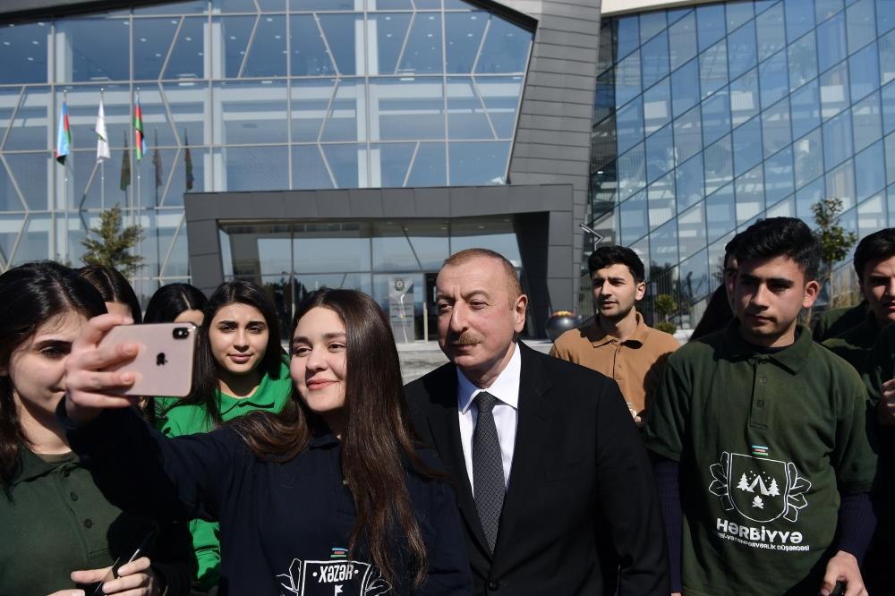 Президент Ильхам Алиев принял участие в церемонии открытия комплекса ASAN Həyat в Товузе