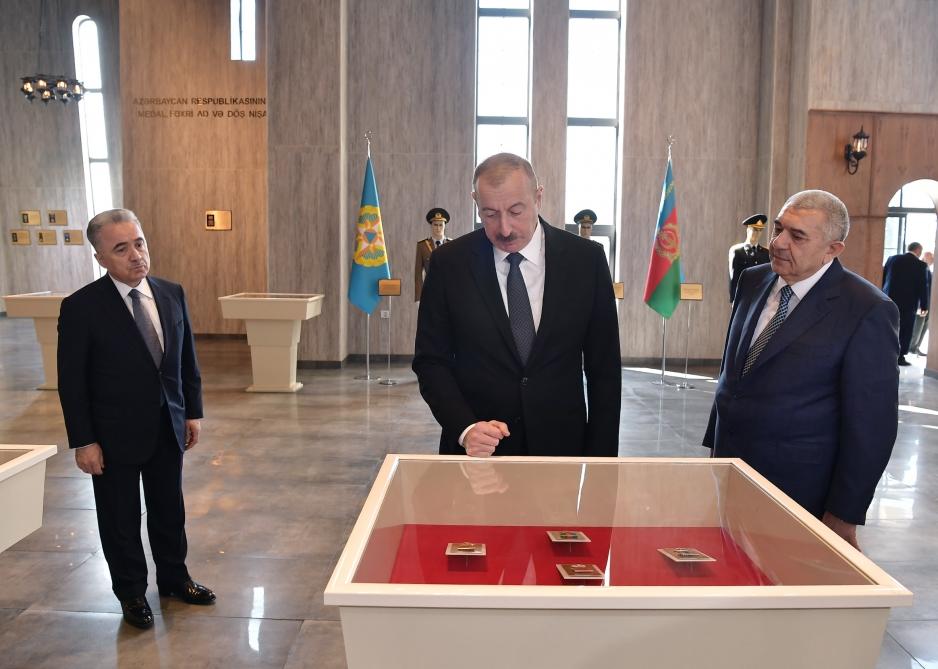 Президент Ильхам Алиев принял участие в открытии Музея государственных символов в Товузе
