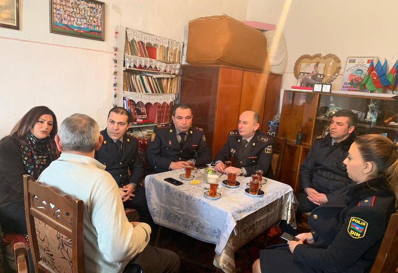 Polis əməkdaşları aprel şəhidimiz Müşfiq Orucovun ailəsini ziyarət etdilər