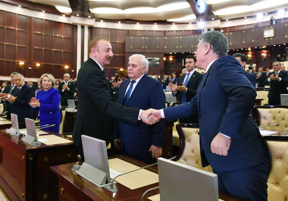 Президент Ильхам Алиев принял участие в первом пленарном заседании Милли Меджлиса Vl созыва