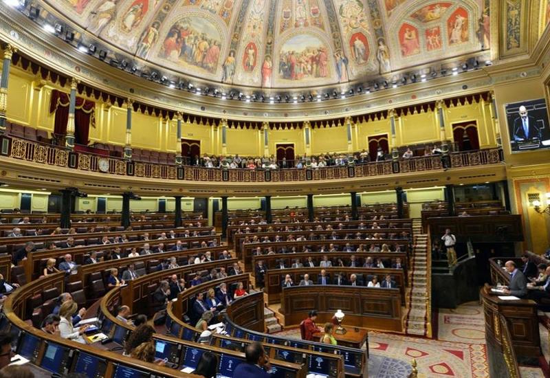 Парламент Испании рассмотрит предложение о лишении короля неприкосновенности
