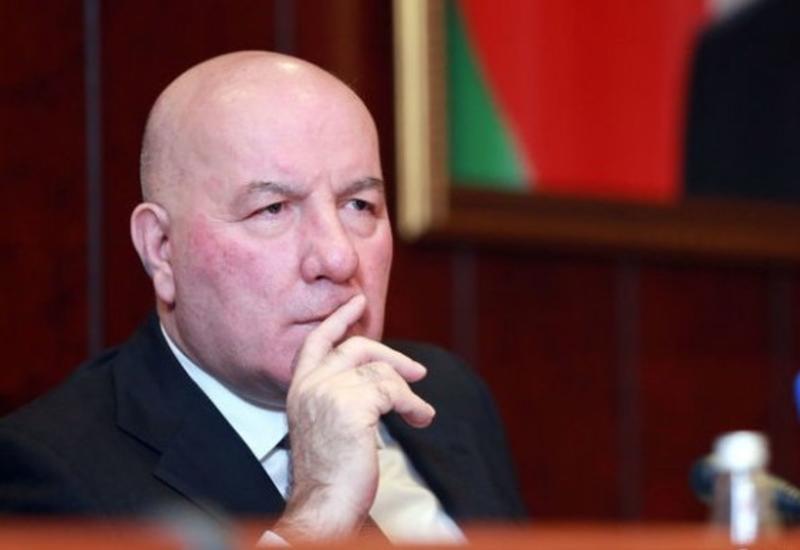 Эльман Рустамов: На восстановление капитала четырех ликвидированных банков требовалось 677 млн манатов