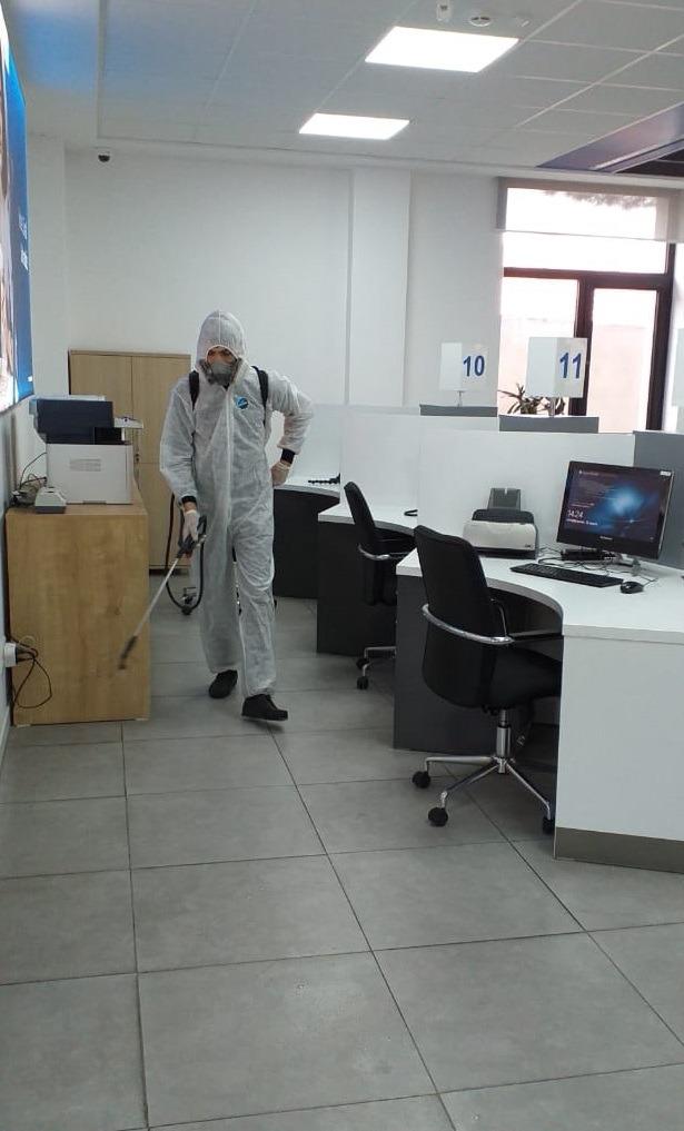 “AccessBank” продолжает работу по дезинфекции против короновируса
