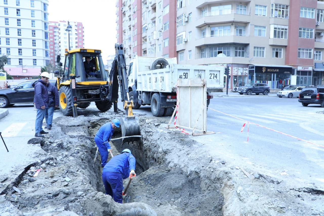 В одном из районов Баку проводится замена газопровода