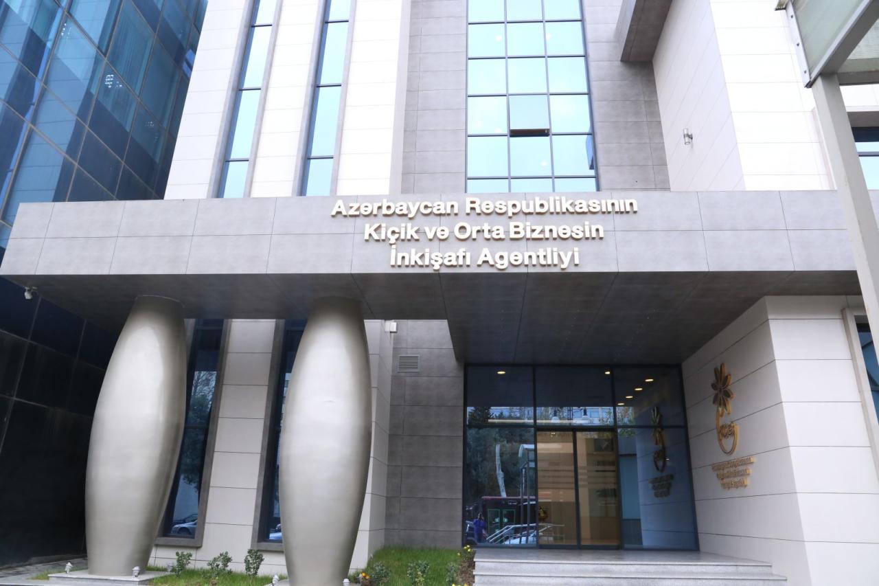 Агентство по развитию МСБ в Азербайджане перечислило средства в Фонд поддержки борьбы с коронавирусом