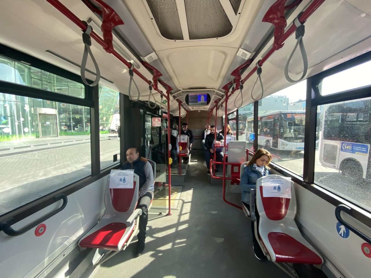 В автобусах BakuBus ввели новое ограничение