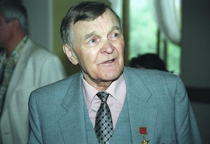 Скончался писатель Юрий Бондарев