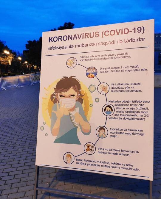 На бакинском бульваре установлены предупреждающие и информационные стенды