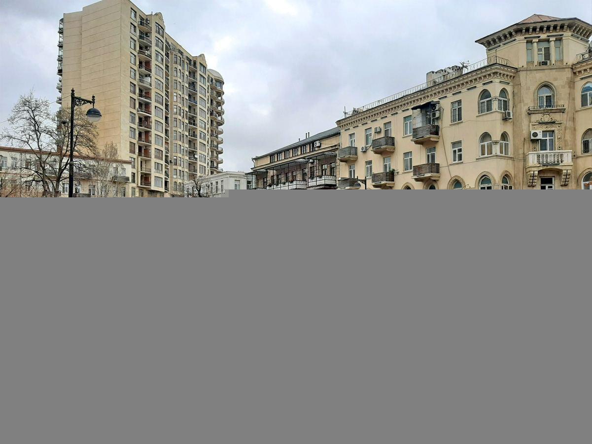 Bakı küçələri karantin rejimində