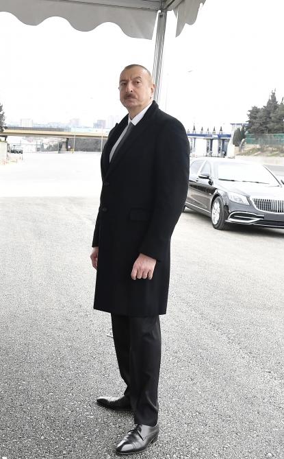 Prezident İlham Əliyev Bakı-Sumqayıt yolunun genişləndirilməsi çərçivəsində görülən işlərlə tanış olub, Moskva prospekti ilə 20 Yanvar küçəsinin kəsişməsindəki piyada keçidinin açılışında da iştirak edib