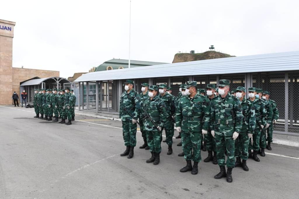 Госпогранслужба обеспечила въезд в страну азербайджанских граждан, прибывших из России