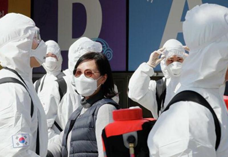В Китае за сутки из-за коронавируса умерли три человека