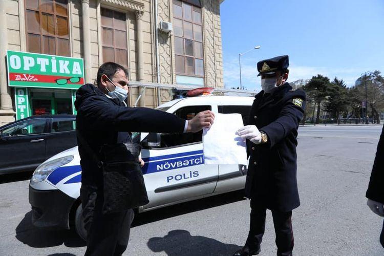 Полиция устроила массовые проверки на улицах Баку