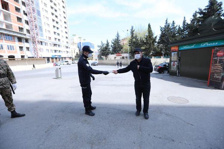 Полиция устроила массовые проверки на улицах Баку