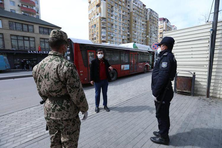 Полиция устроила массовые проверки на улицах Баку