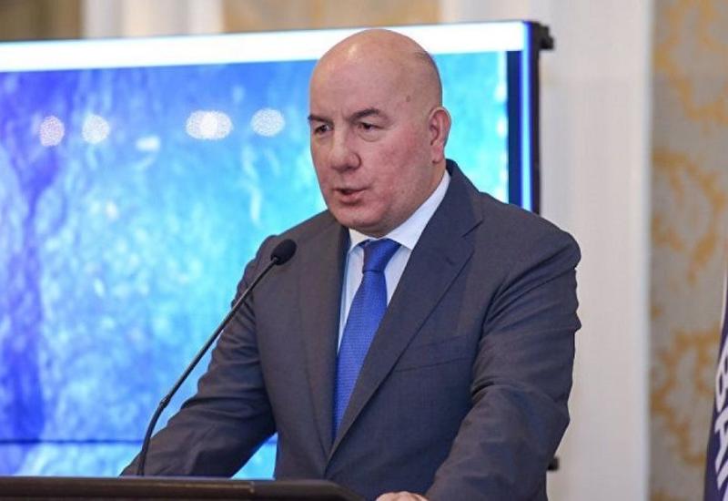 Парламент Азербайджана снова рассмотрит кандидатуру Эльмана Рустамова