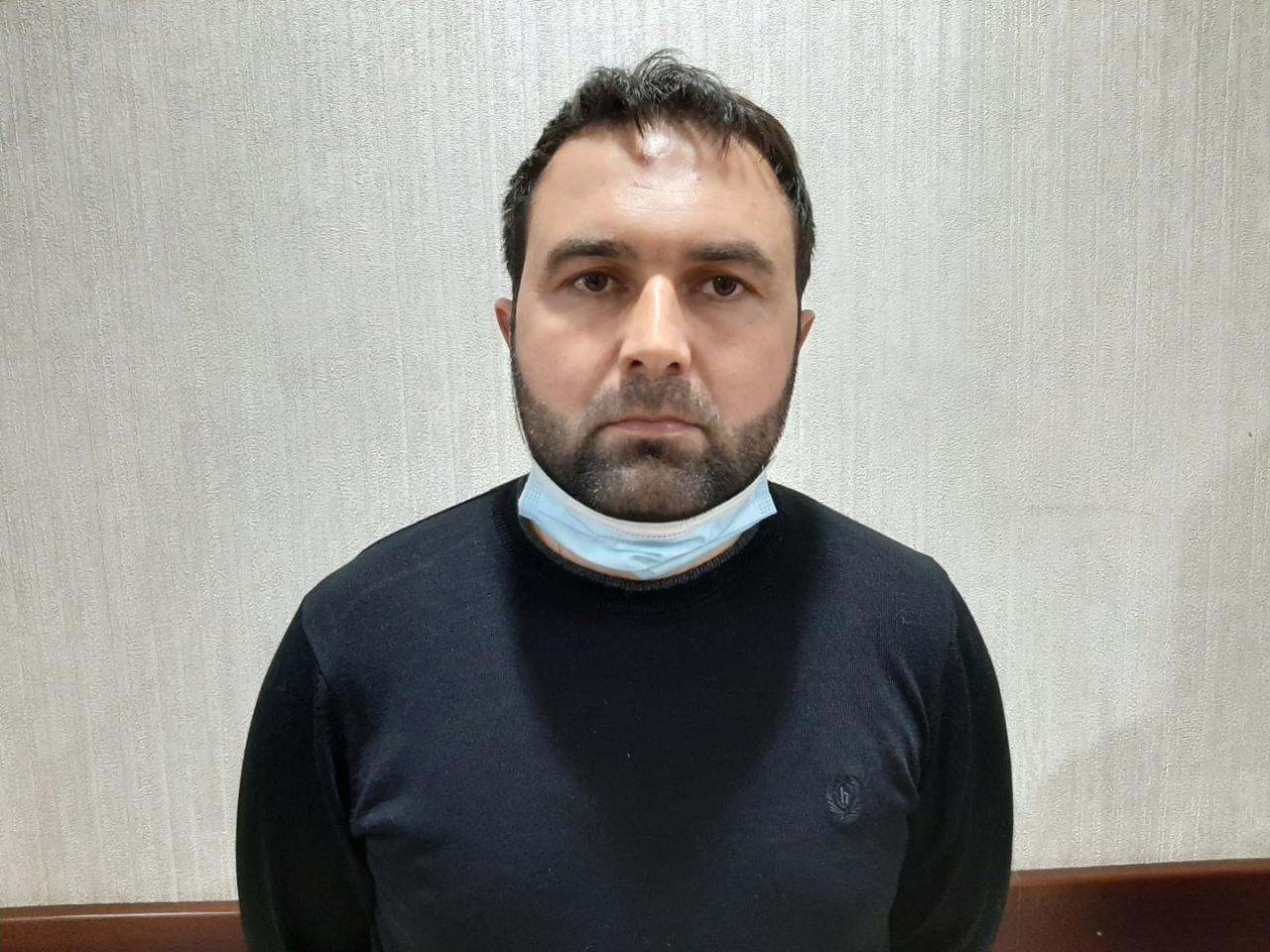В Баку задержаны продавец и покупатели фальшивых разрешений