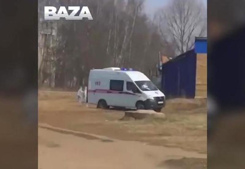 Rusiyada tibb işçiləri koronavirus şübhəli şəxsin dalınca qaçdılar