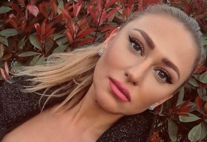 Aynur Gözəlin özünütəcriddə yeni qaydaları