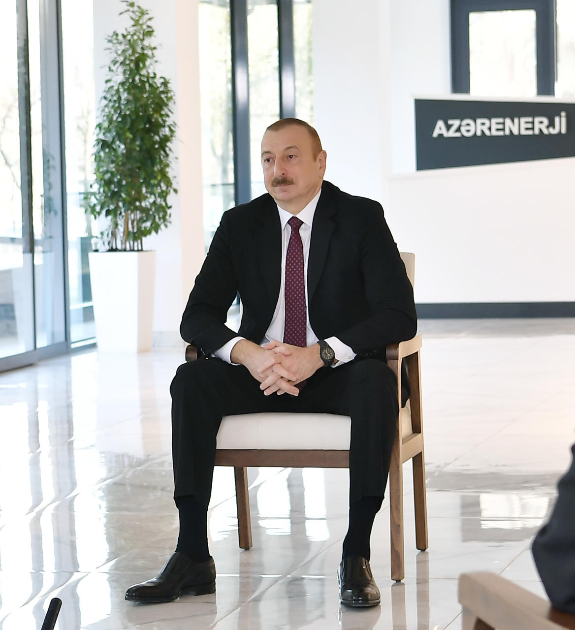 Prezident İlham Əliyev “Azərenerji” ASC-nin yenidən qurulan Baş idarəetmə, elm, tədris və laboratoriya kompleksinin açılışında iştirak edib