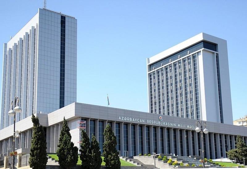Milli Məclisin İctimai birliklər və dini qurumlar komitəsinin onlayn iclası keçirilib