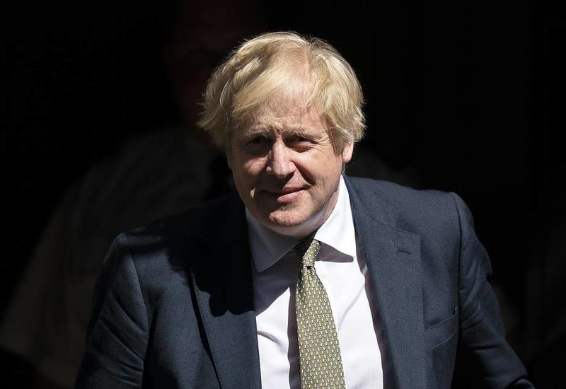 Джонсон заявил о начале ослабления карантина в Великобритании