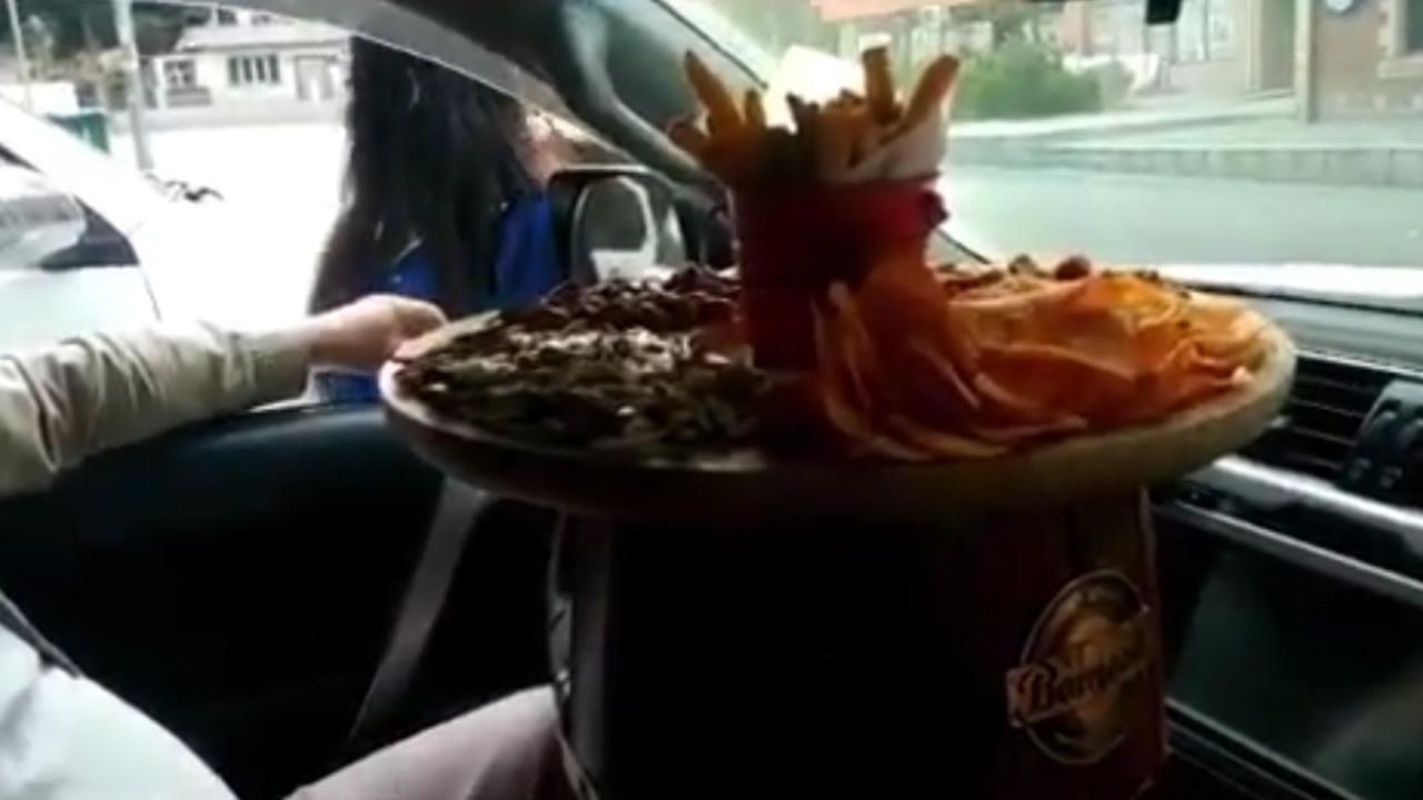 В Баку выявлен паб, работавший в салоне автомобилей