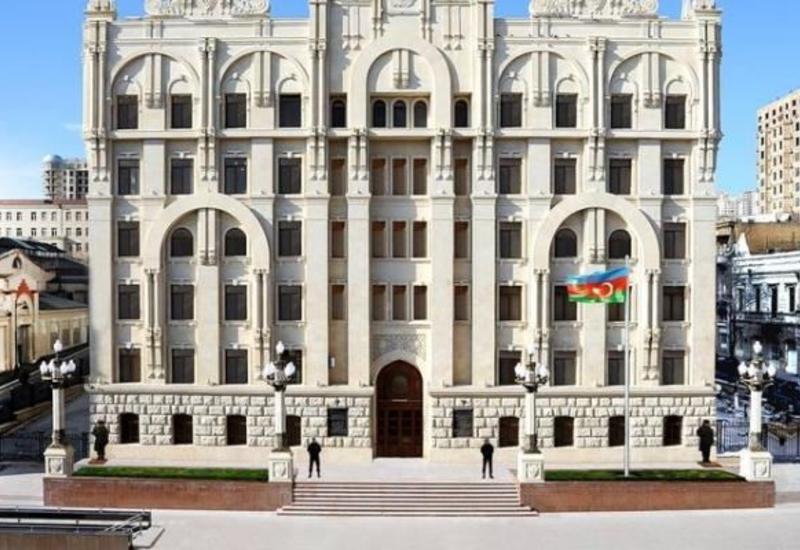 Имеющие разрешение могут ездить на работу на велосипеде