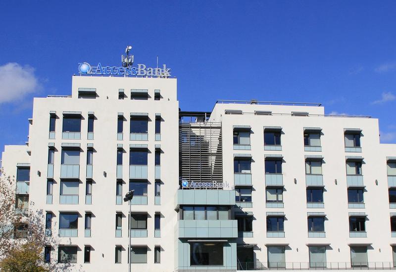Совокупный капитал AccessBank-а превышает регулятивную норму (R)