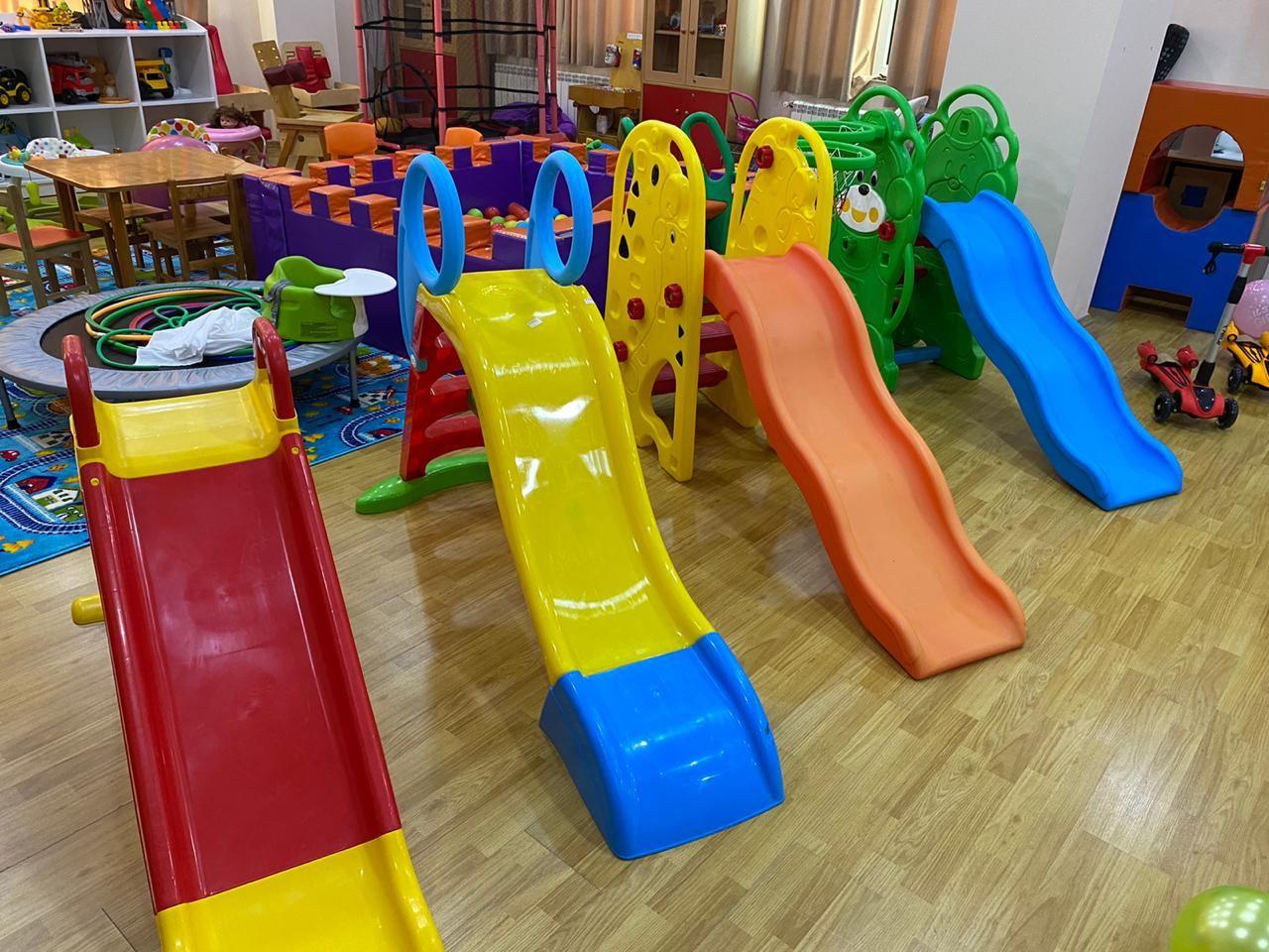 Праздничные подарки малышам от Фонда Гейдара Алиева