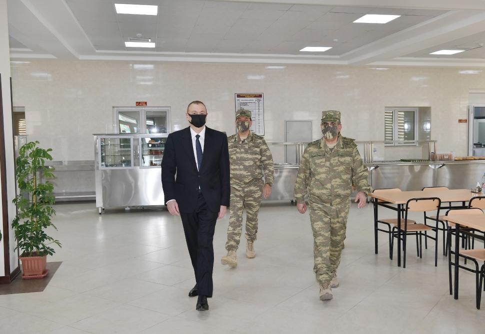 Президент Ильхам Алиев посетил Н-скую воинскую часть в Агдаме