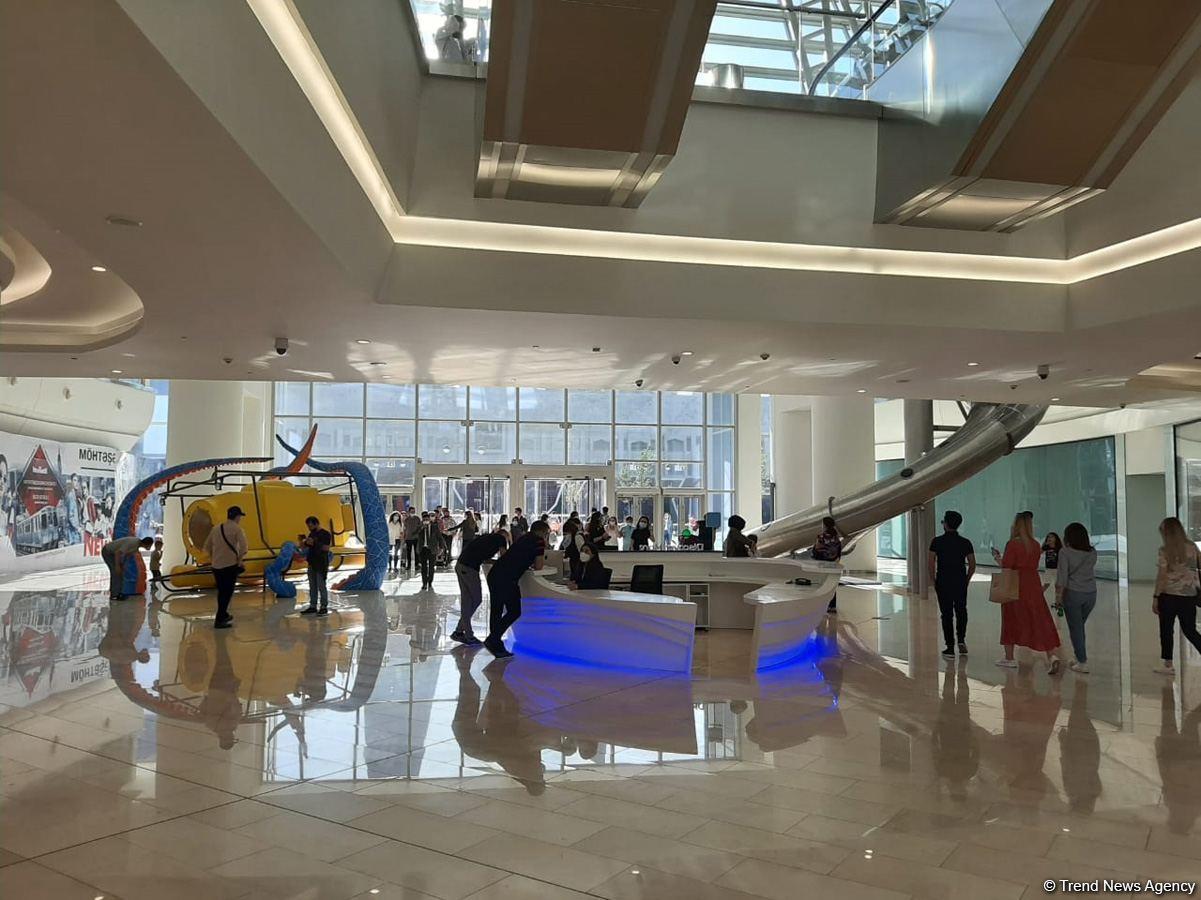 Как выглядит недавно открывшийся Deniz Mall